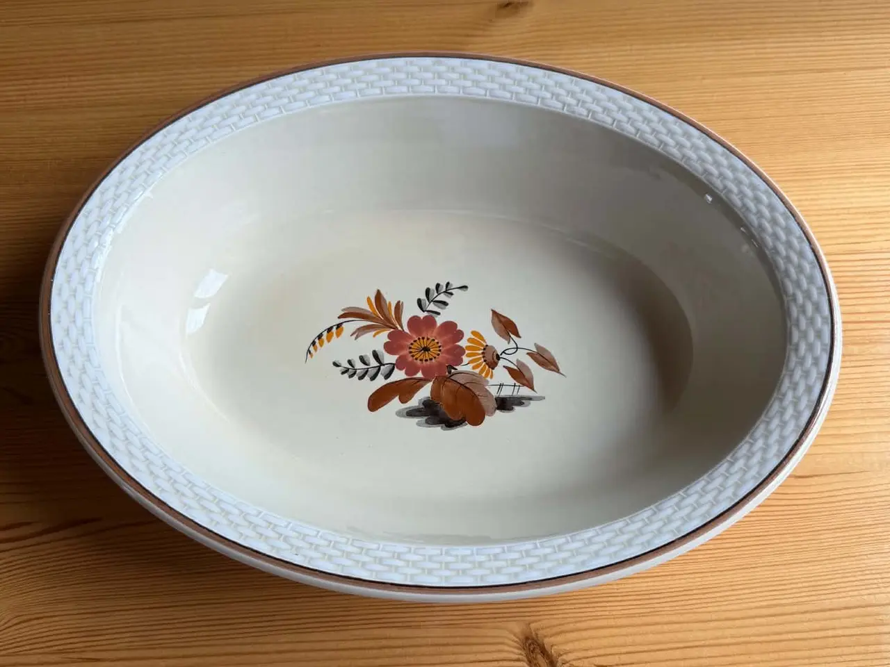 Billede 2 - Aluminia 'Knud' – Serveringsfade og kartoffelskål
