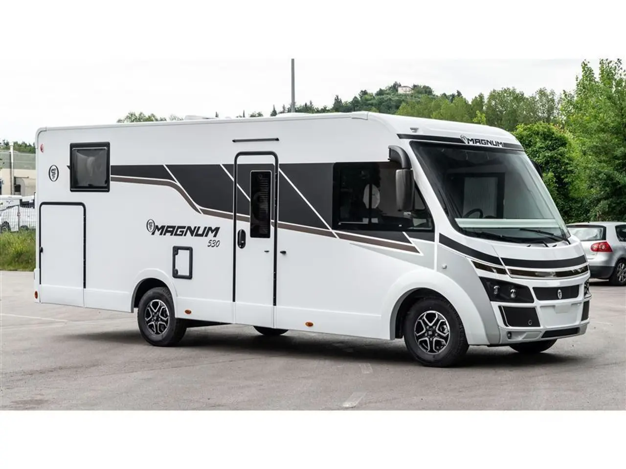 Billede 3 - 2026 - Elnagh Magnum 530