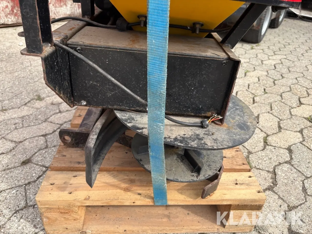 Billede 11 - Saltspreder Trynex/Snowex SP-1575