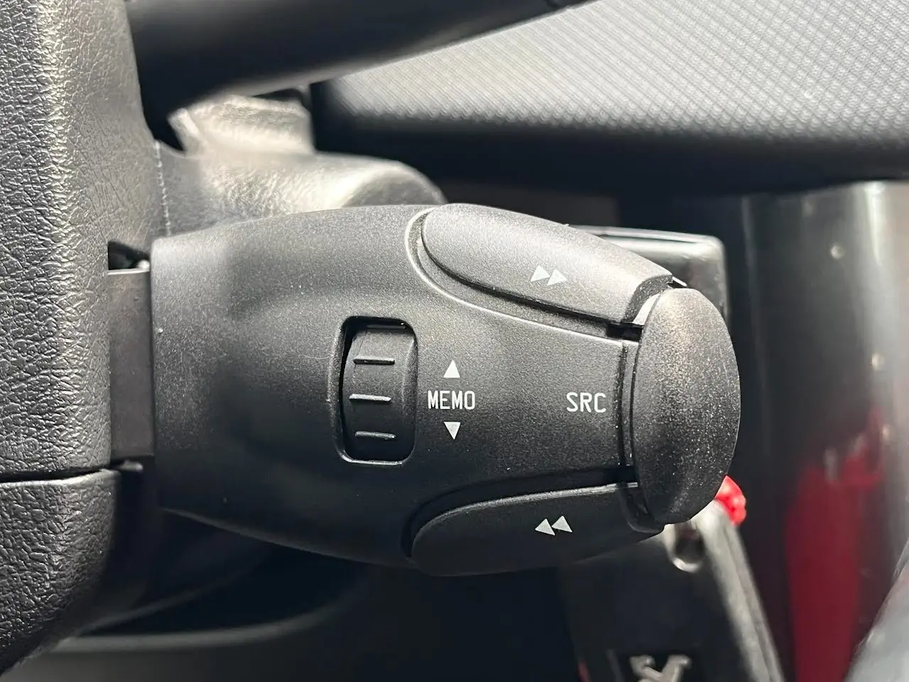 Billede 11 - Peugeot 207 1,6 HDi 92 Sportium