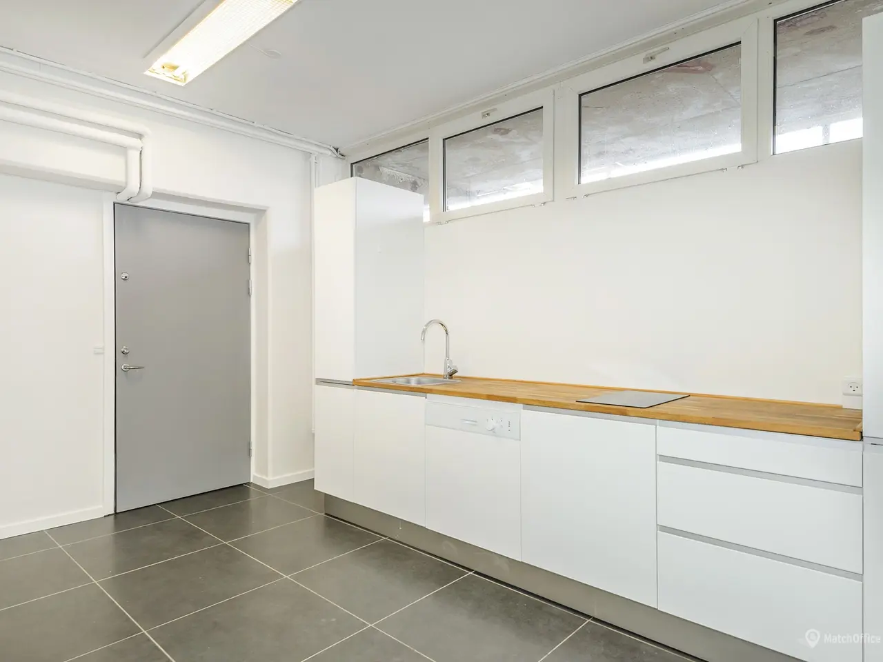 Billede 4 - Showroom med gode parkeringsforhold