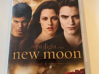 The Twilight Saga New Moon 2-disc special edition