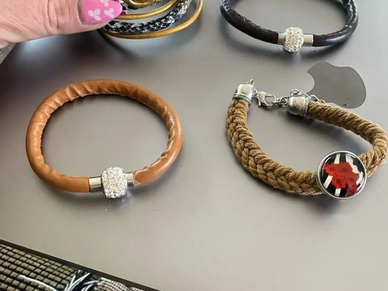 Billede 11 - Flotte armbånd