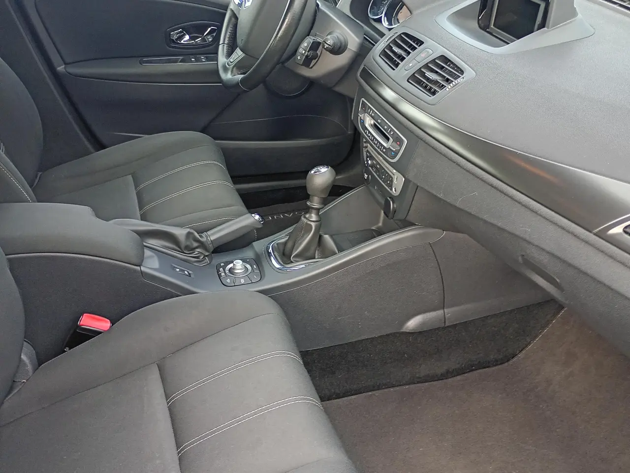 Billede 7 - Renault Megane 1,5 dci Sport Tourer (2014)