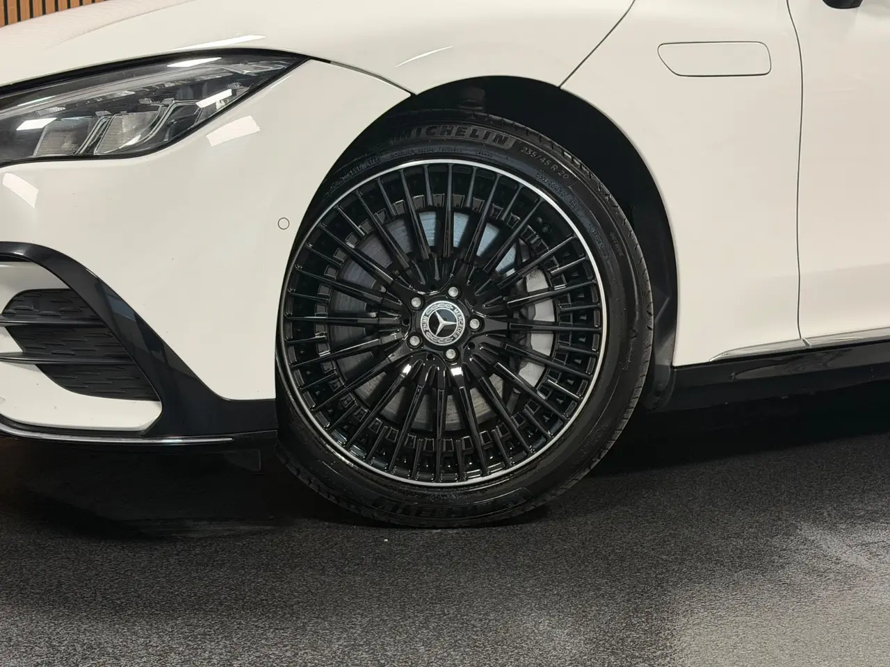 Billede 4 - Mercedes EQE350+ AMG Line