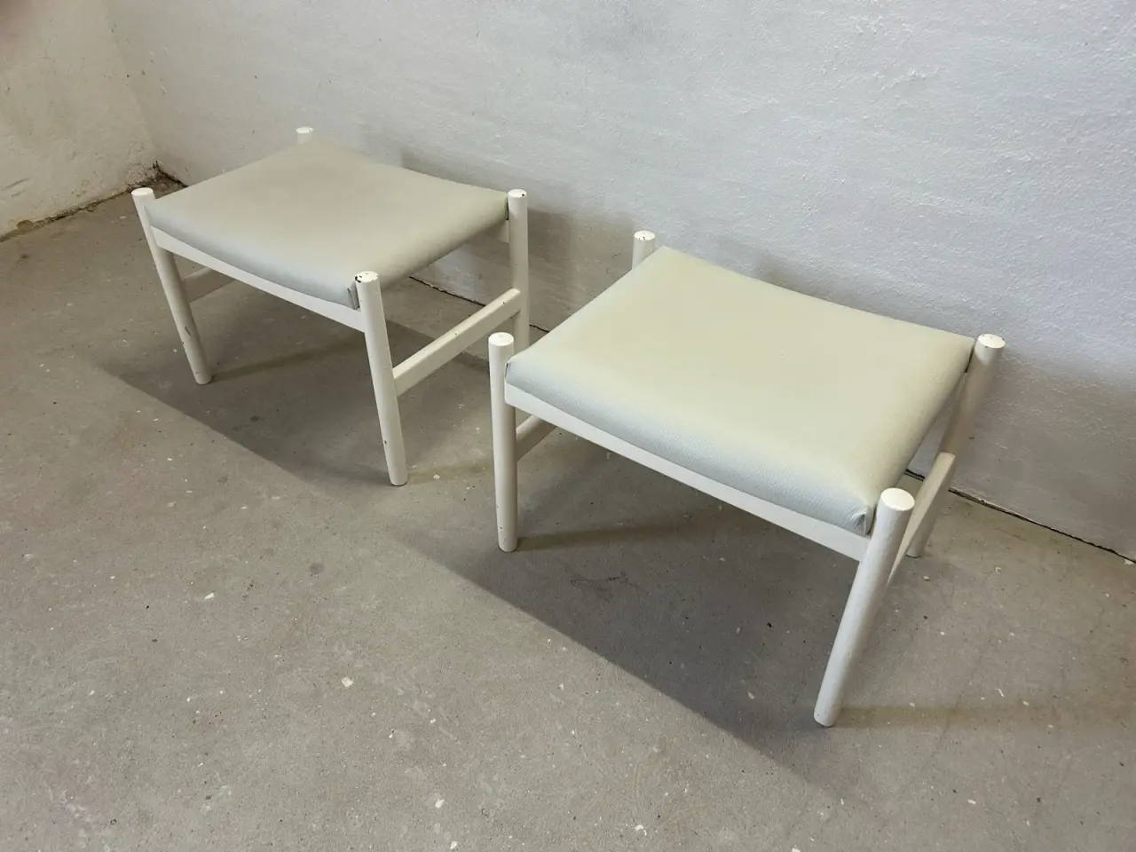 Billede 3 - Klassisk Spøttrup skammel / taburet – Dansk design