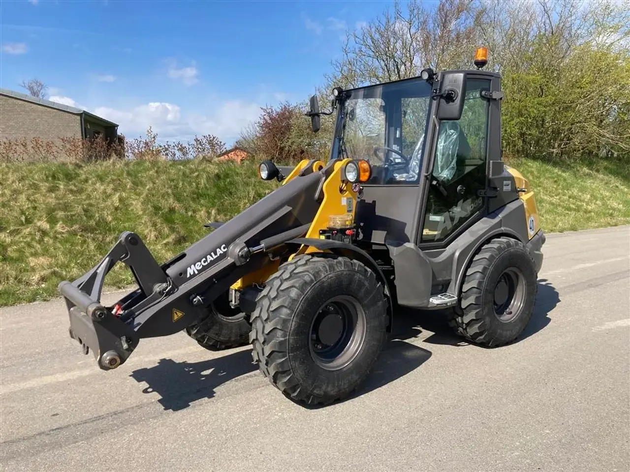 Billede 1 - Mecalac AX 1000 Monobom med hydraulisk hurtigskift