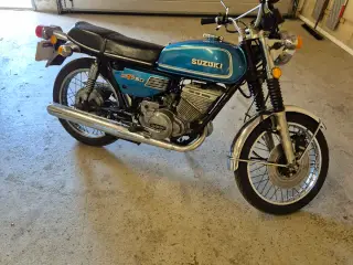 Renoveret nysynet suzuki gt 250