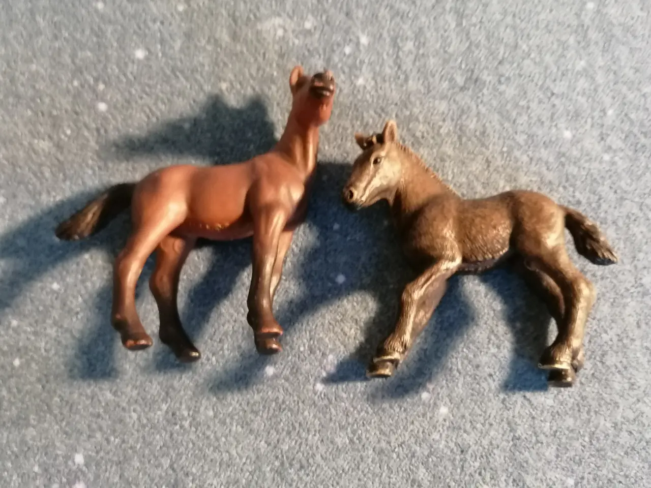 Billede 3 - To flotte Schleich Heste Ponyer