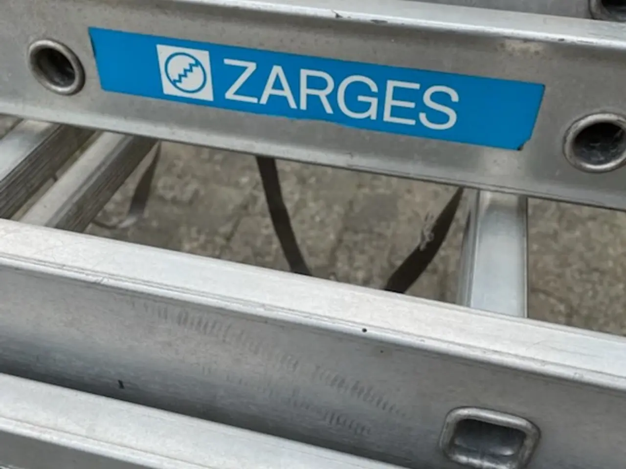 Billede 2 - Zarges proff 42576