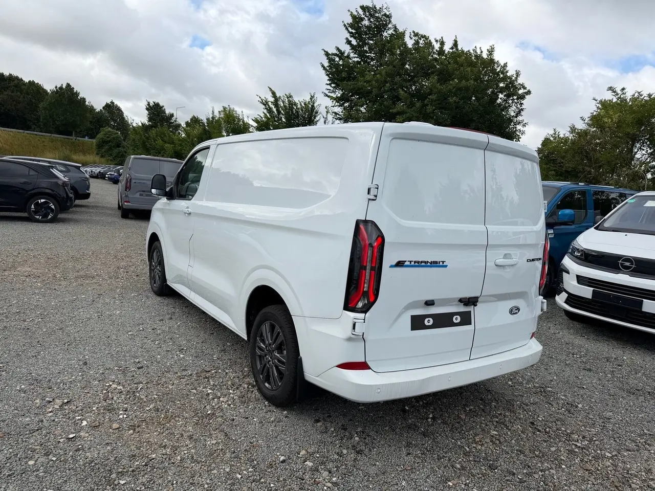 Billede 9 - Ford E-Transit Custom 320 L1 64 Limited