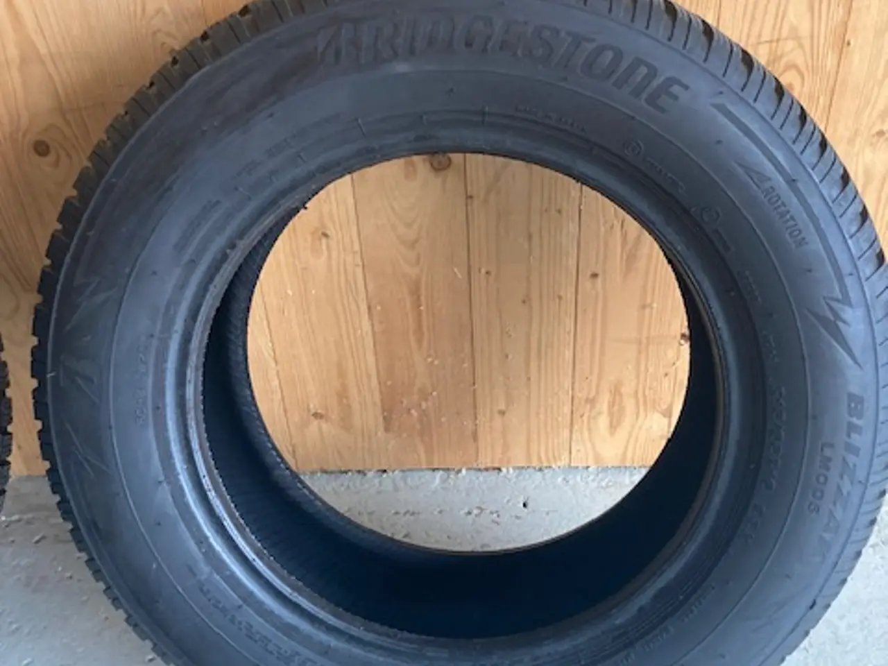 Billede 2 - Rigtig fine Bridgestone vinterdæk