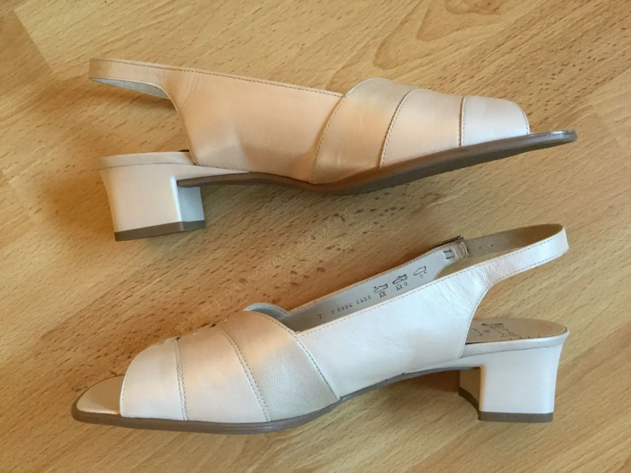 Billede 4 - Sandaler - Nye. Jenny by ara i str. 7 / 41