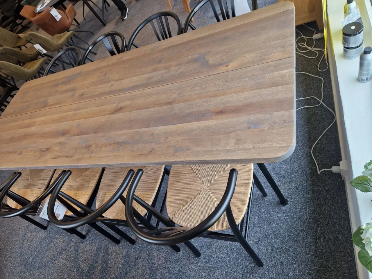 Billede 2 - Nyt stort plankebord 40 mm massivt egetræ 