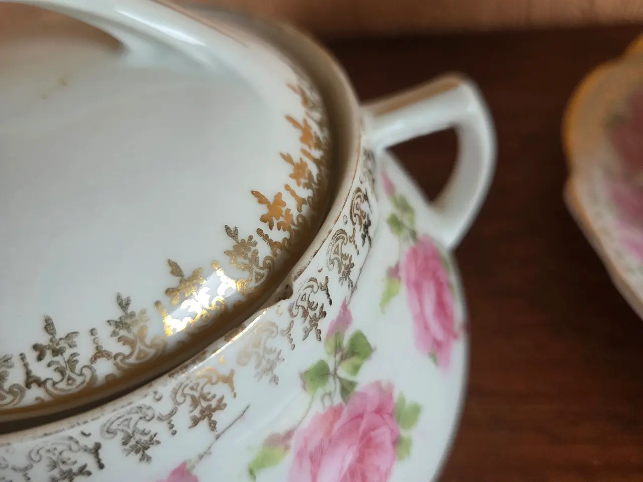 Billede 5 - Kaffesæt i porcelæn – 2 kopper og sukkerskål