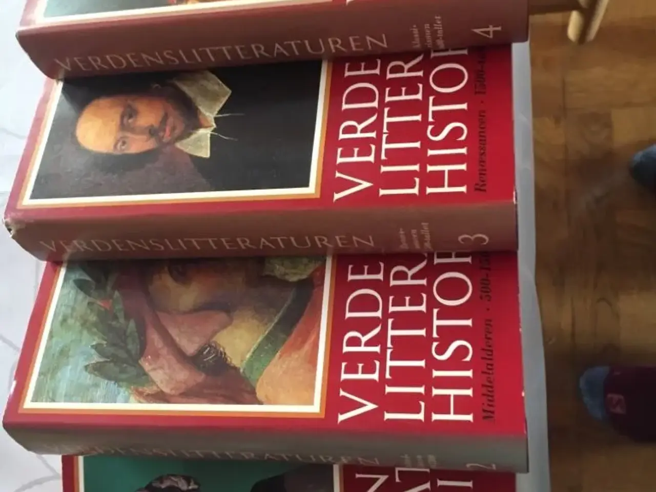 Billede 2 - Verdens Litteraturhistorie. Giv bud.