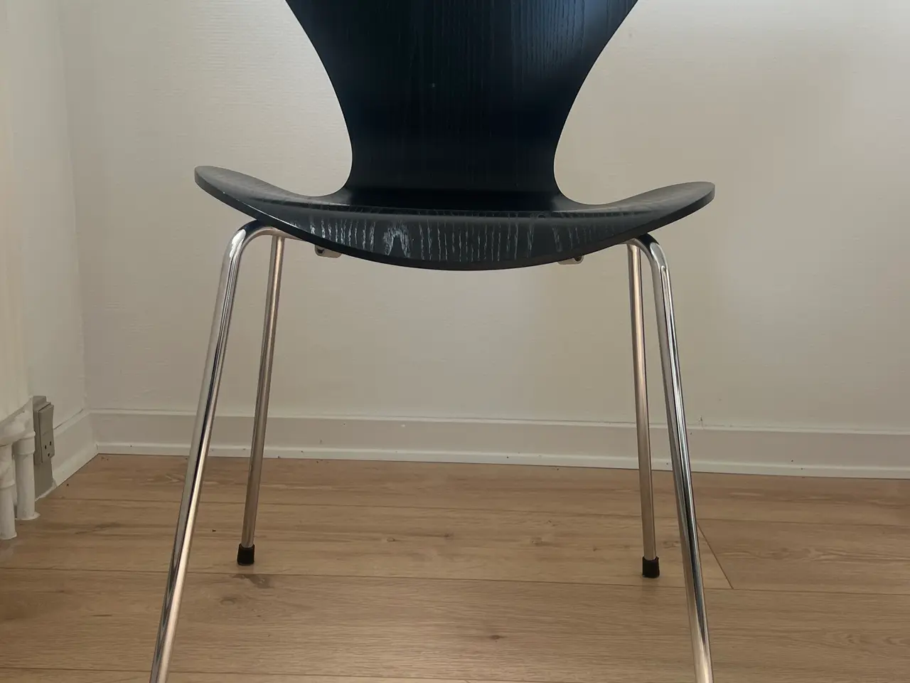 Billede 1 - Fritz Hansen 7’ er stole - evt m/bord