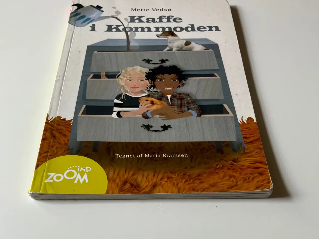 Billede 4 - Kaffe i kommoden. Af Mette Vedsø