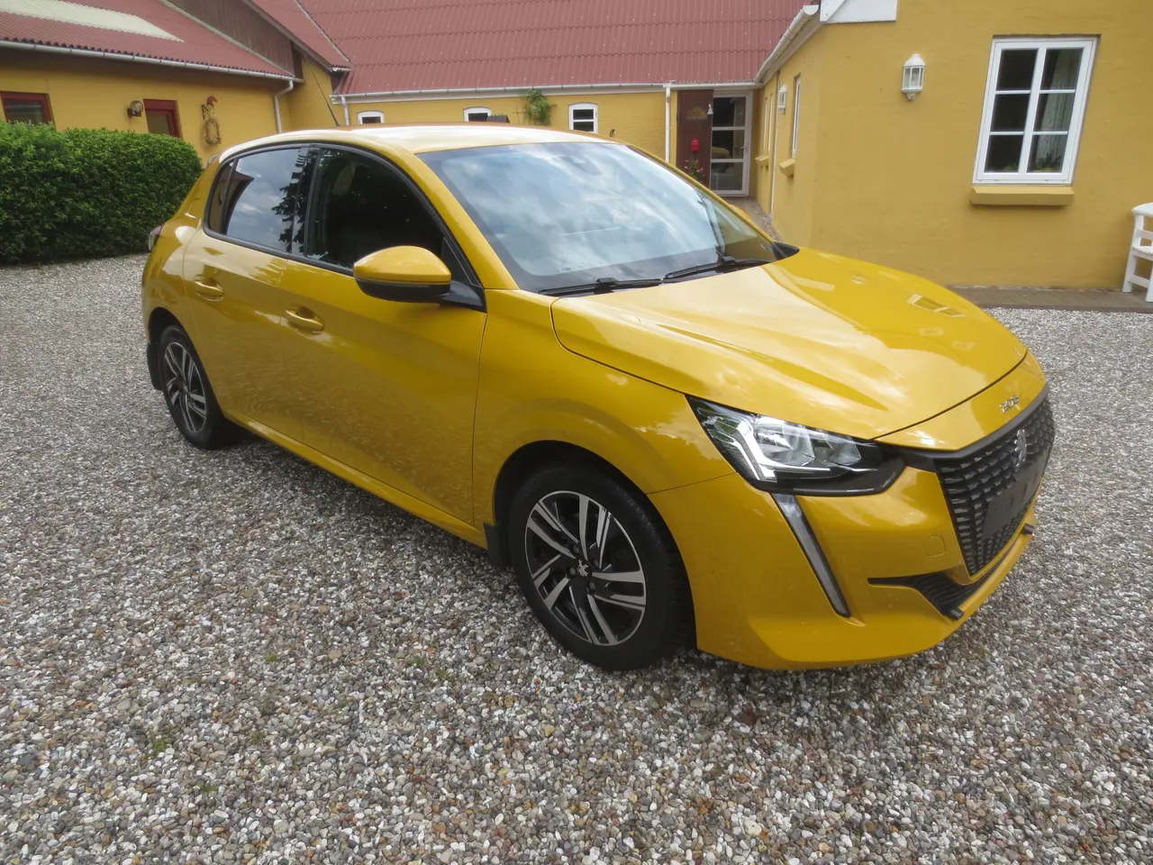 Billede 4 - Fin Peugeot 208 Blue HDi Ny model. År 20.