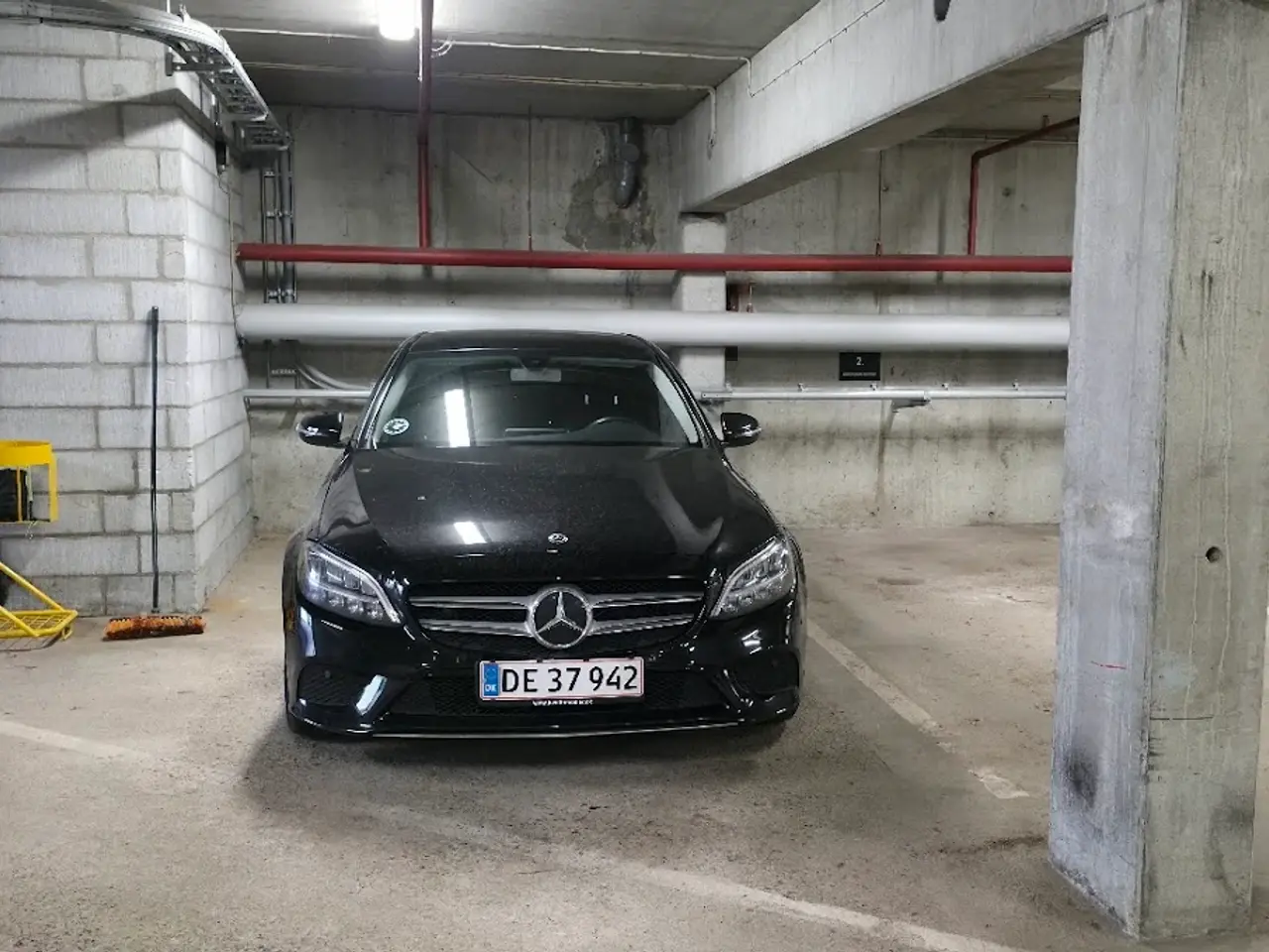 Billede 2 - Parkeringsplads i privat aflåst parkeringskælder