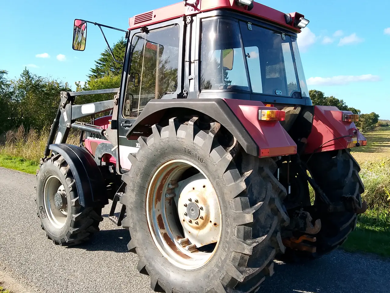 Billede 5 - Case 4240 XL exklusiv med frontlæsser