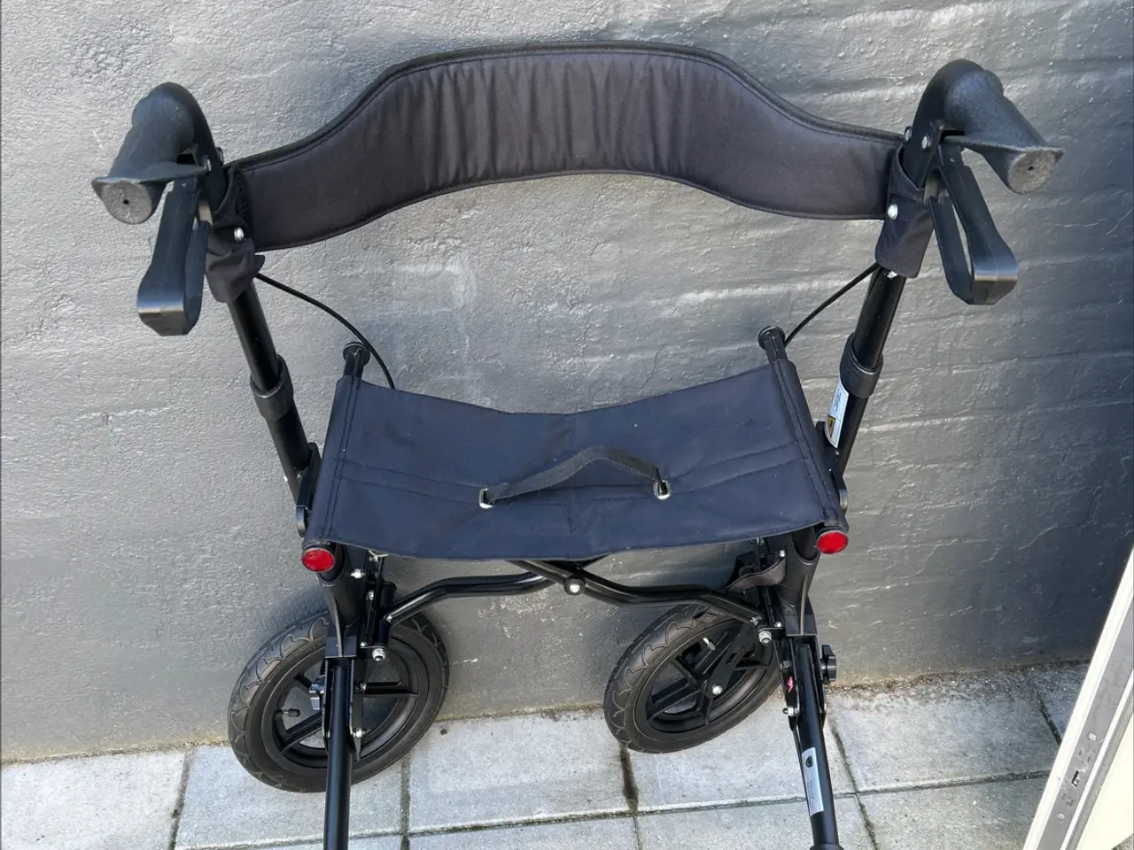 Billede 4 - Lindebjerg rollator HF-200 sort