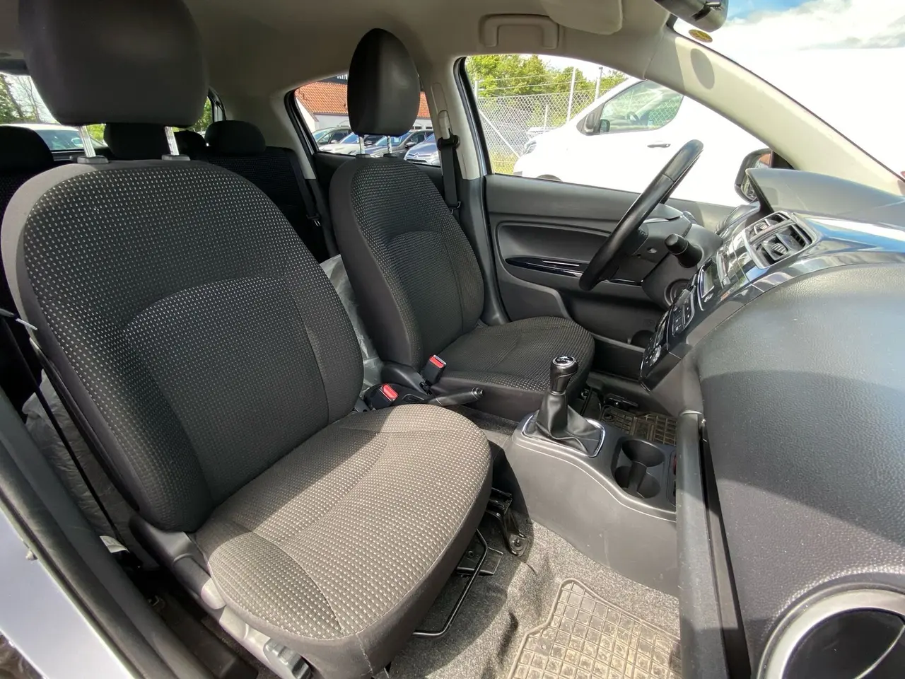 Billede 10 - Mitsubishi Space Star 1,2 Inbeat 80HK 5d