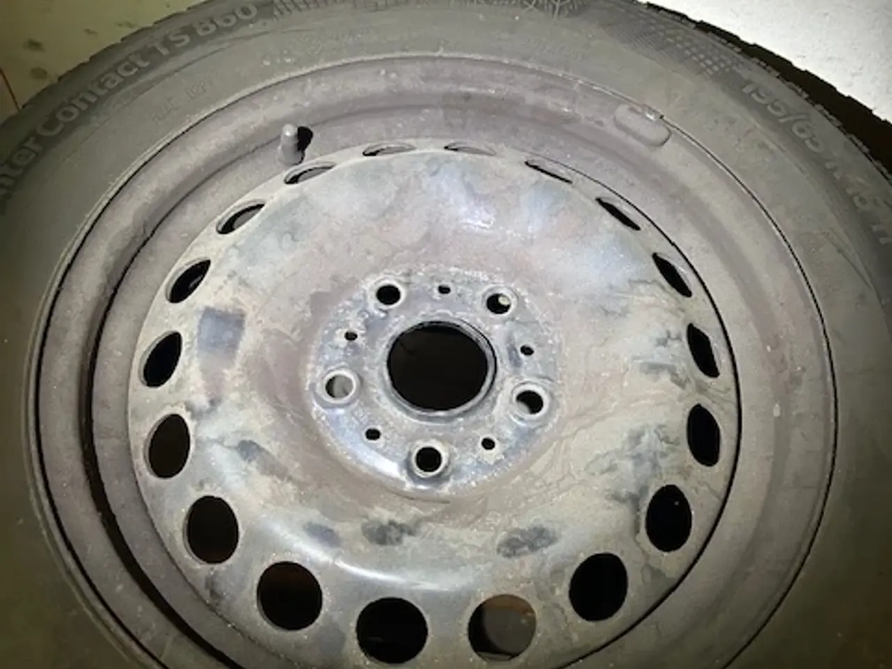 Billede 3 - VW 15" vinterhjul til Golf