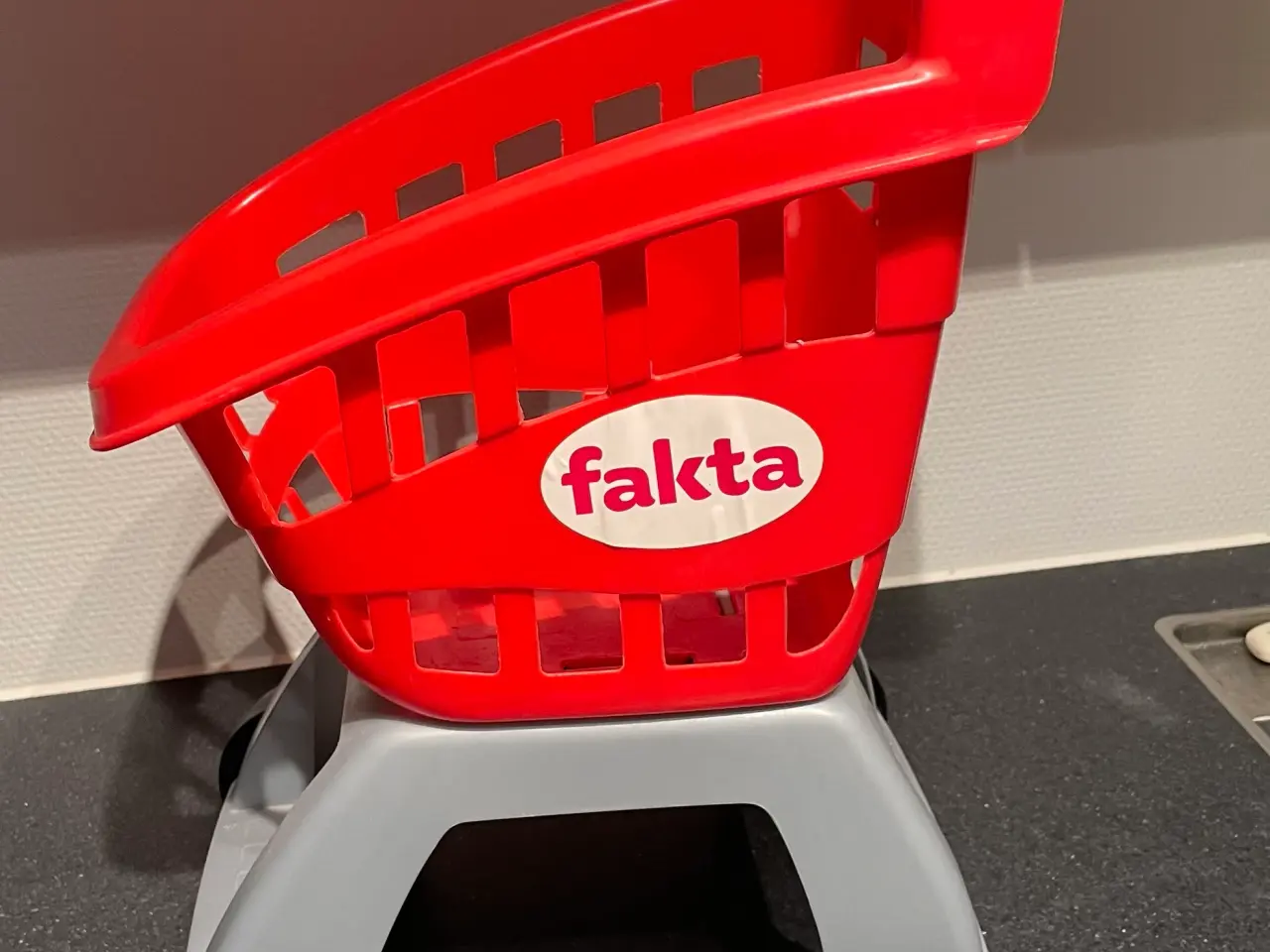Billede 1 - Fakta kundevogn