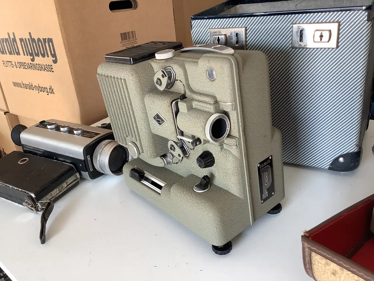 Billede 3 - Vintage samler-lot af projektorer og kameraer