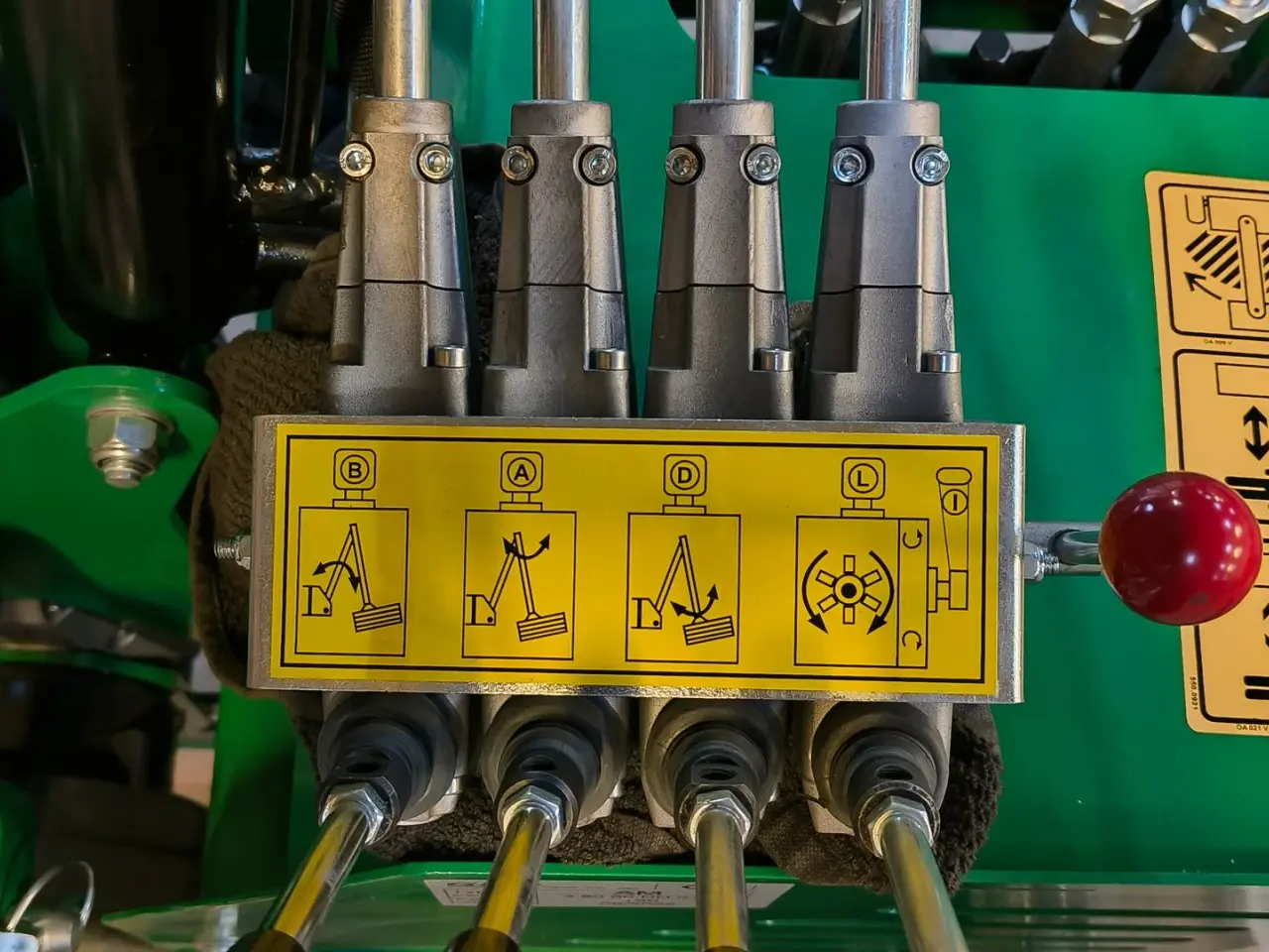 Billede 4 - GEO Armklipper Egen hydraulik - inkl hækklipper 120cm