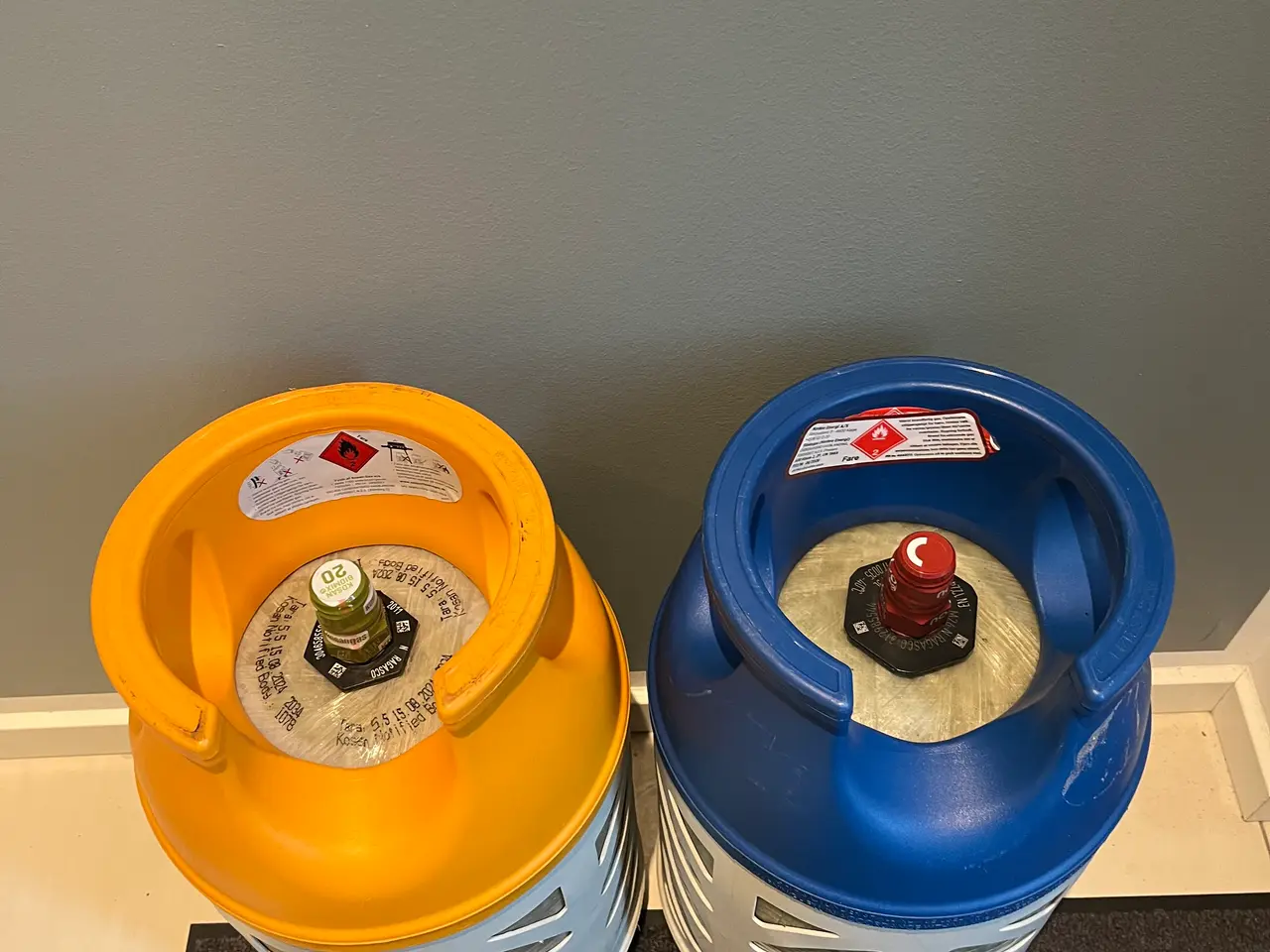 Billede 2 - Fyldte 10 kg letvægts gas 