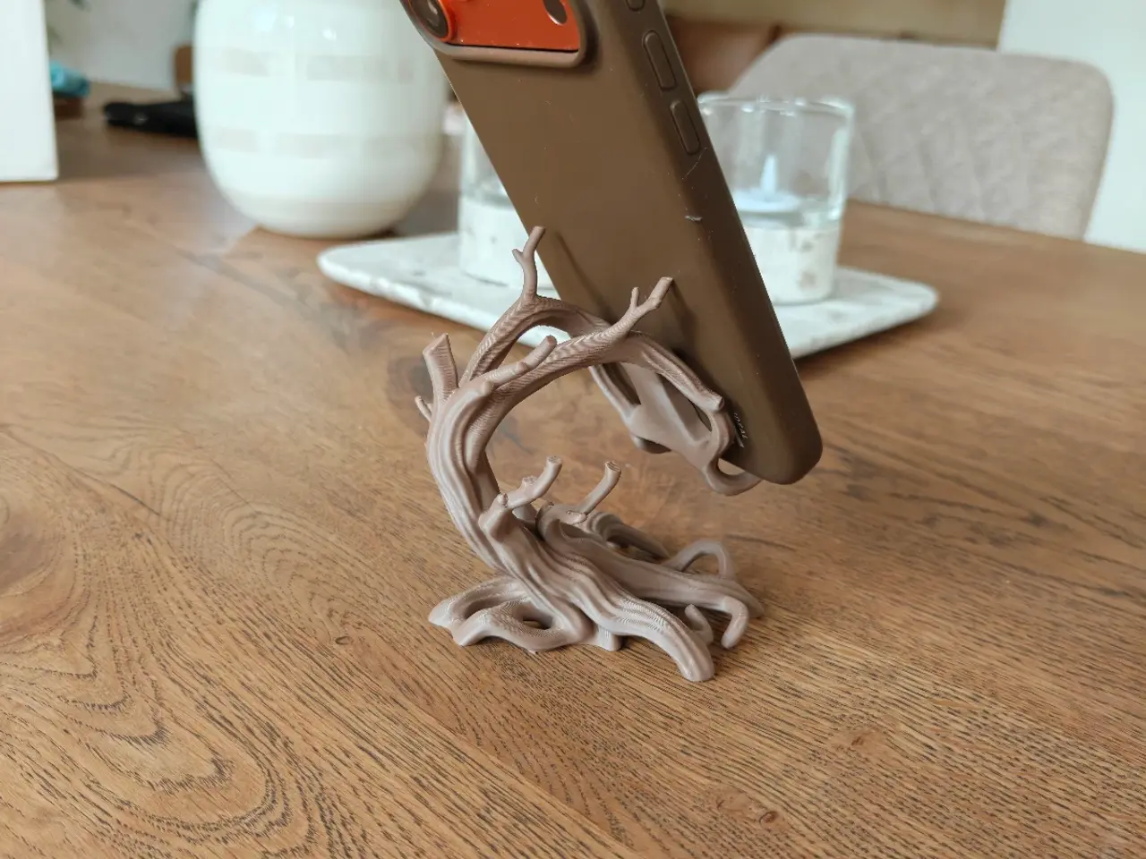 Billede 3 - 🌳 Unik mobilholder i træ-design – 99 kr. 📱