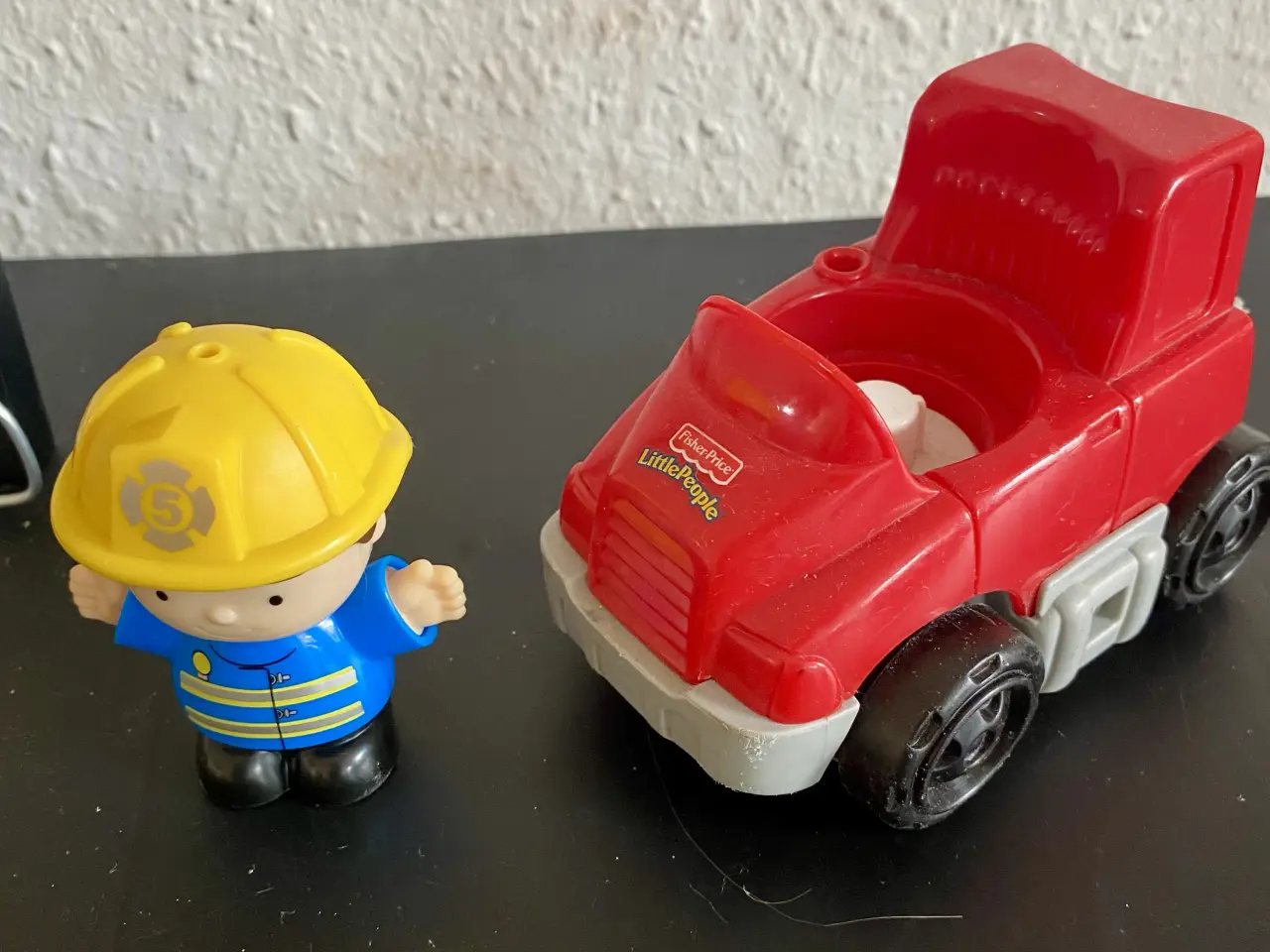 Billede 3 - Fischer Price little people brandbil og brandmand 