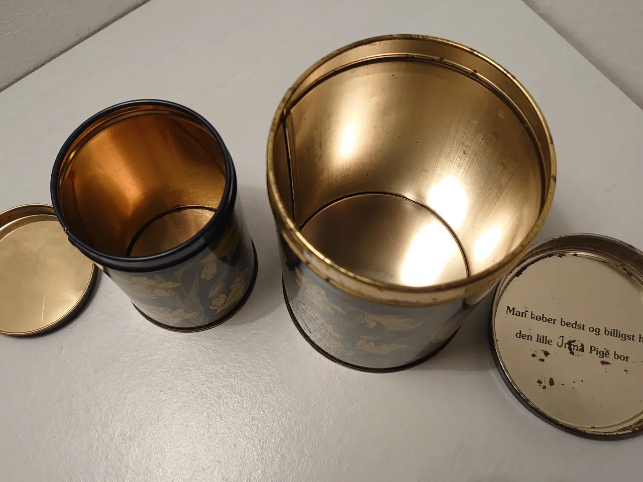 Billede 4 - Irma dåser: 2 stk runde. Højder 10,5 og 14 cm.