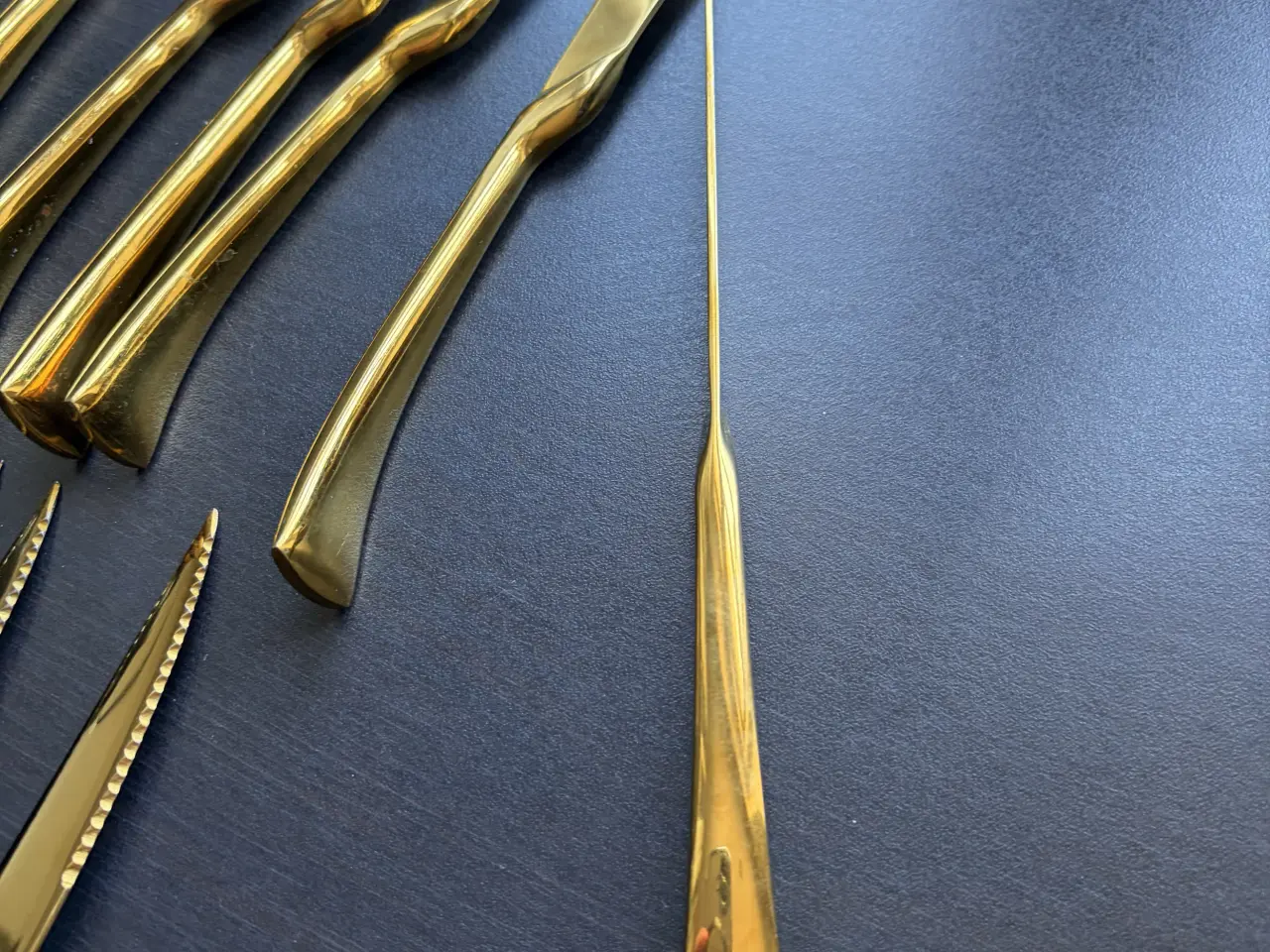 Billede 2 - “Guld” steak knive
