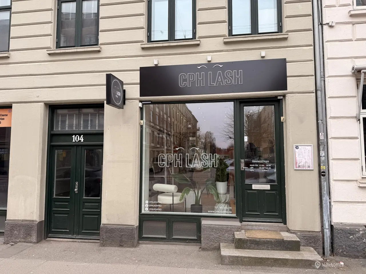 Billede 2 - Butikslokale til leje på Falkoner Alle 104, st.th.