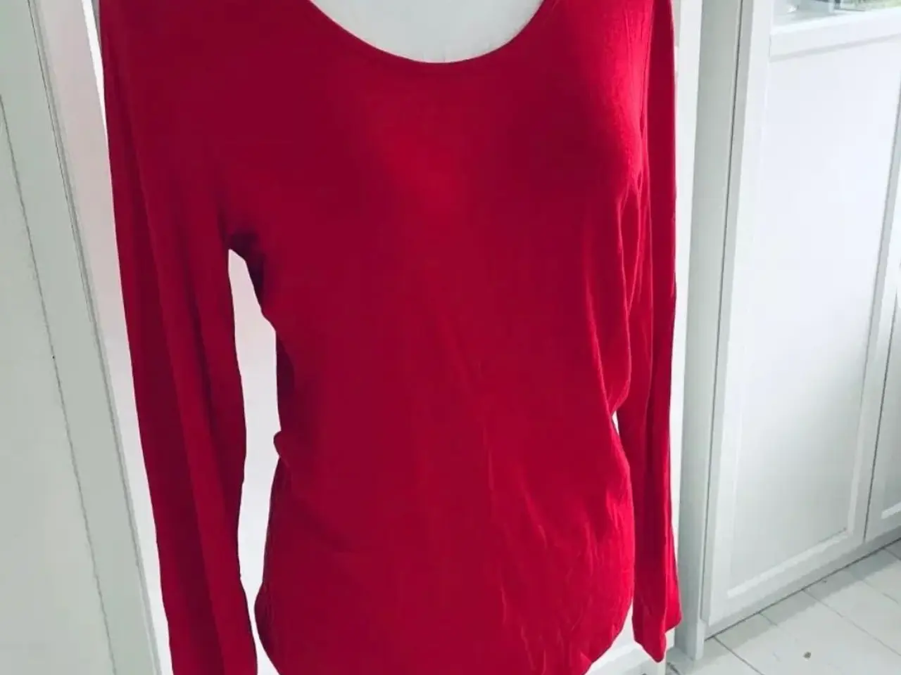 Billede 2 - Bluse, rød, city Knit