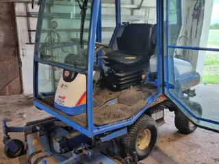 Iseki SF230 redskabsbærer.