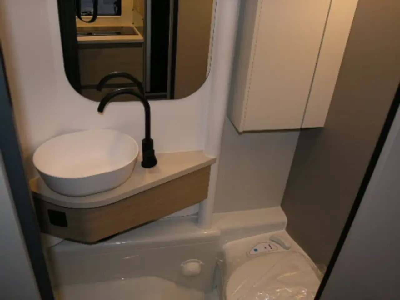 Billede 12 - Adria Action 391 PD