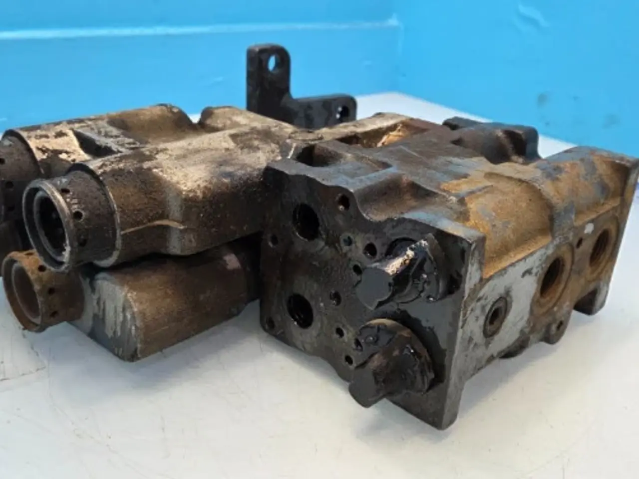 Billede 5 - Ford 8340 Styreventil 81864873