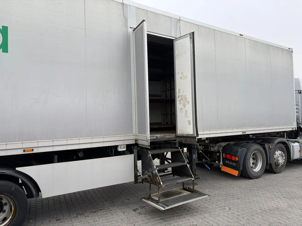 Billede 9 - HFR 2 AKSLET KØLETRAILER, City