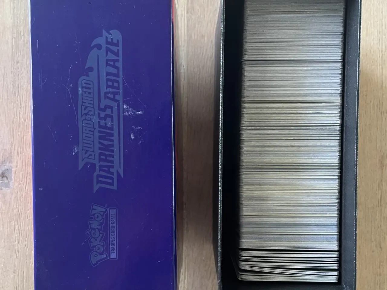 Billede 2 - 🎴 Pokemon kasse fyldt med kort – 450 kort