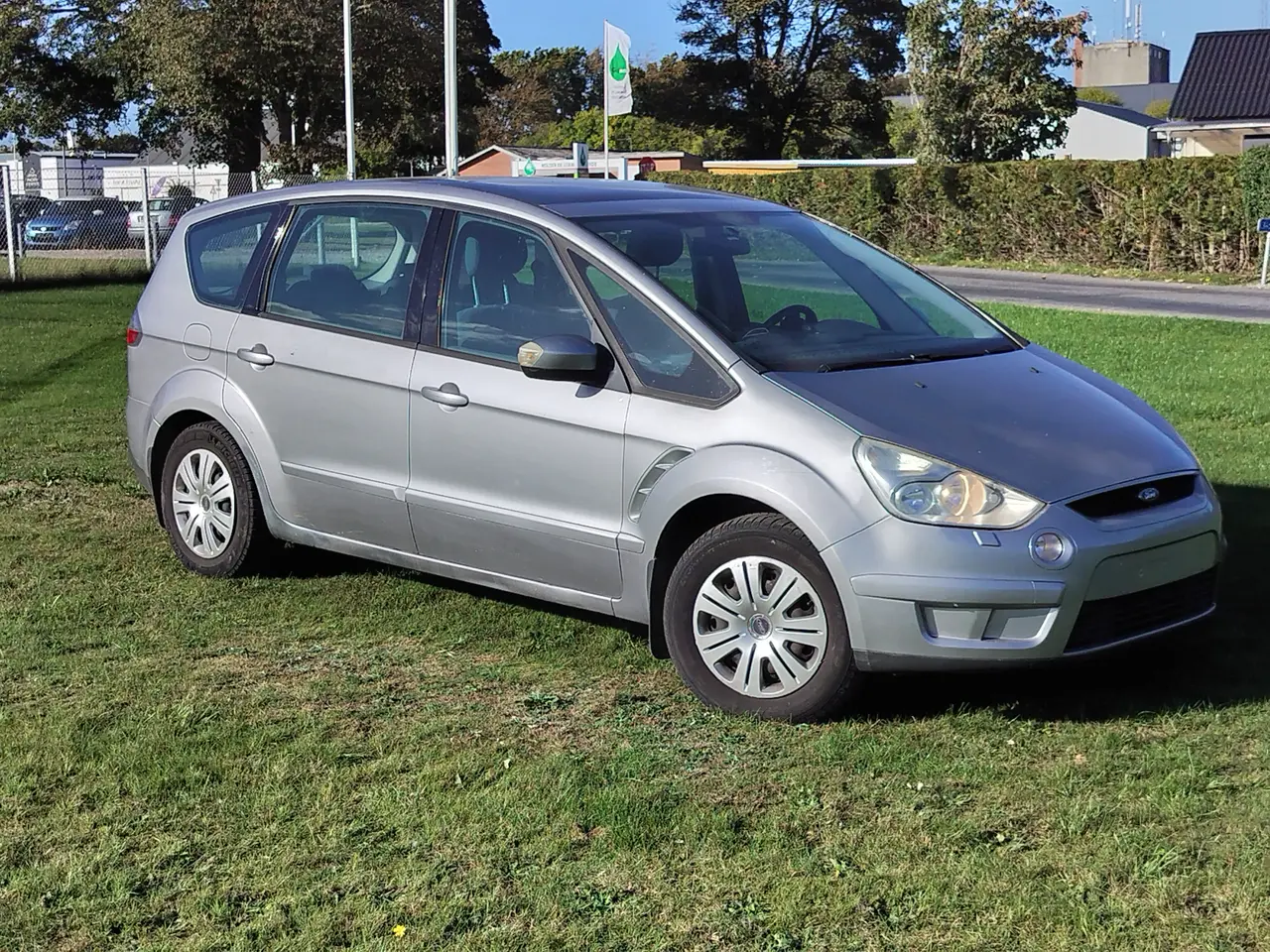 Billede 2 - Fin 7 personer S-Max til billige penge