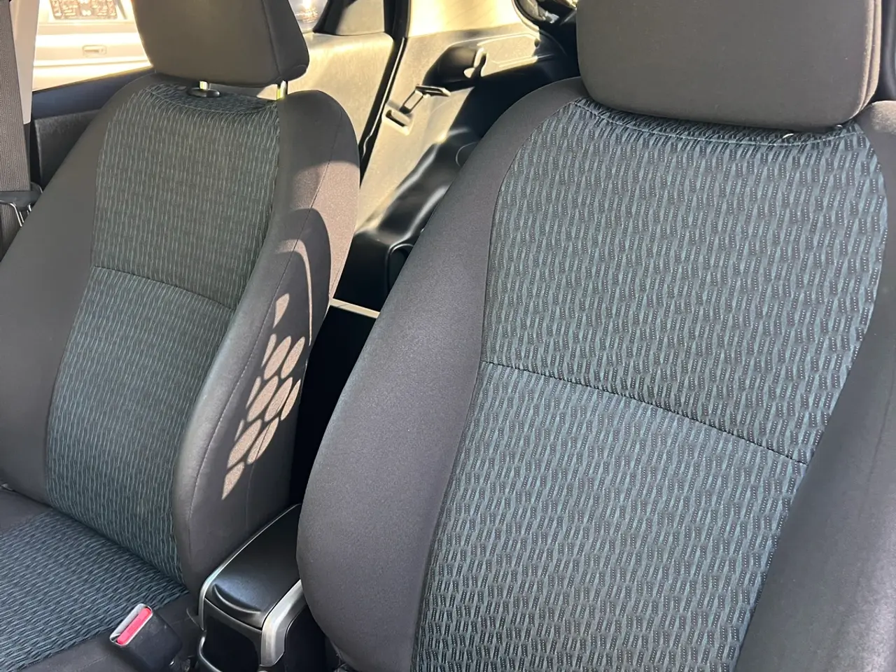 Billede 6 - Fin TOYOTA Yaris VAN 1,4 D-4D 5 dørs