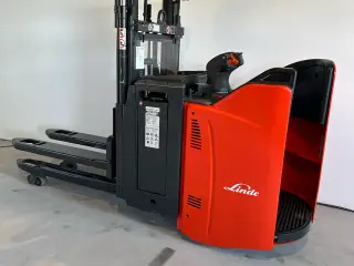 Linde L12 stabler