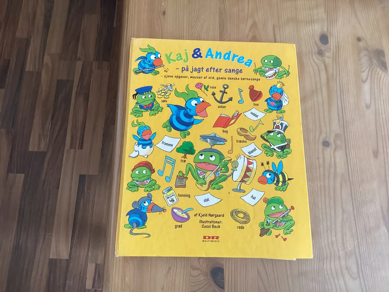 Billede 1 - Kaj og Andrea Bøger, Uro, Legetøj 