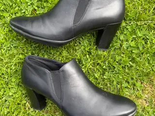 Ecco pumps i sort læder