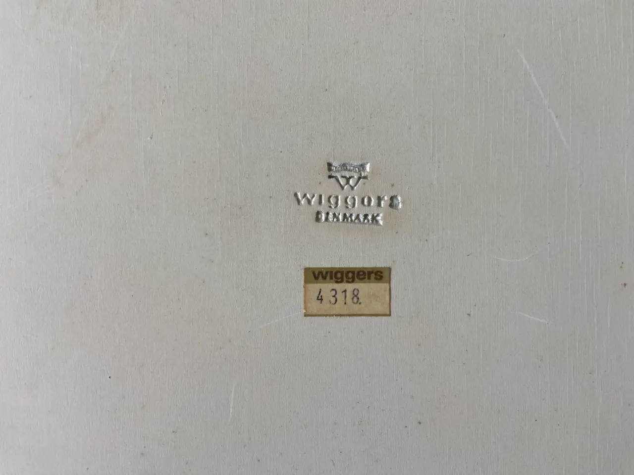 Billede 7 - Sæt med 2 vintage Wiggers Denmark serveringsbakker