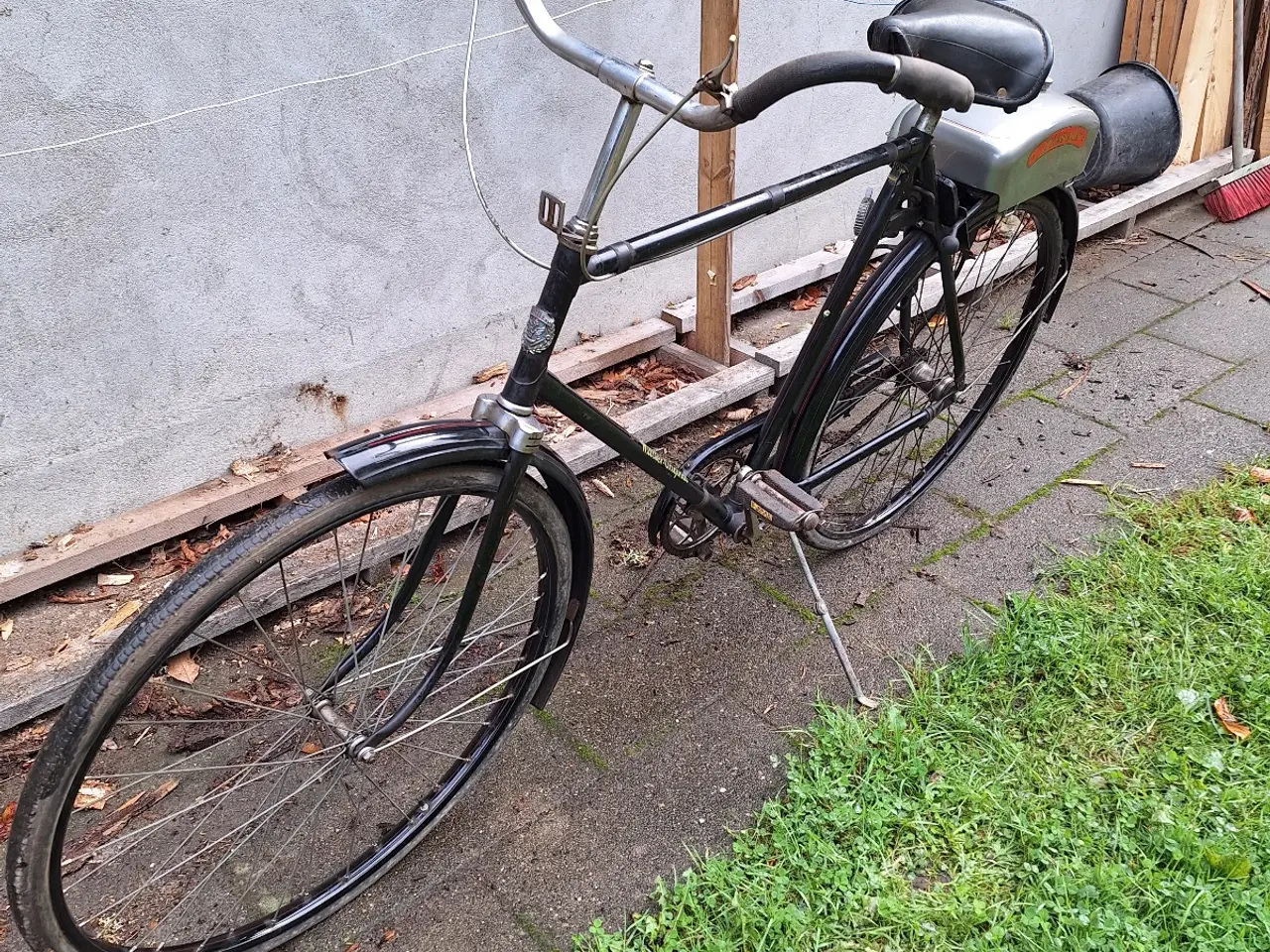 Billede 3 - Veteran knallert diesella skubber 